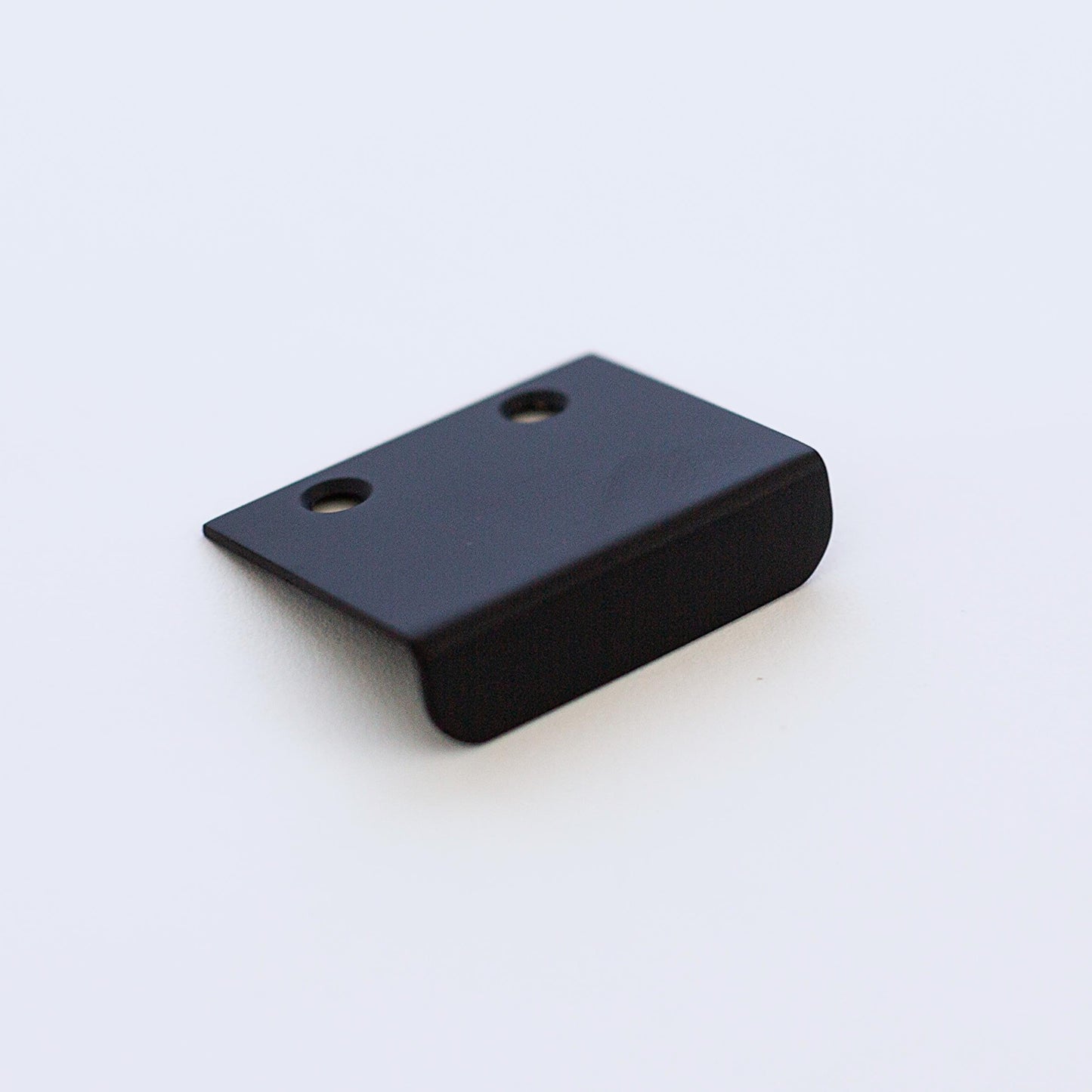 Minimal Edge Pull.