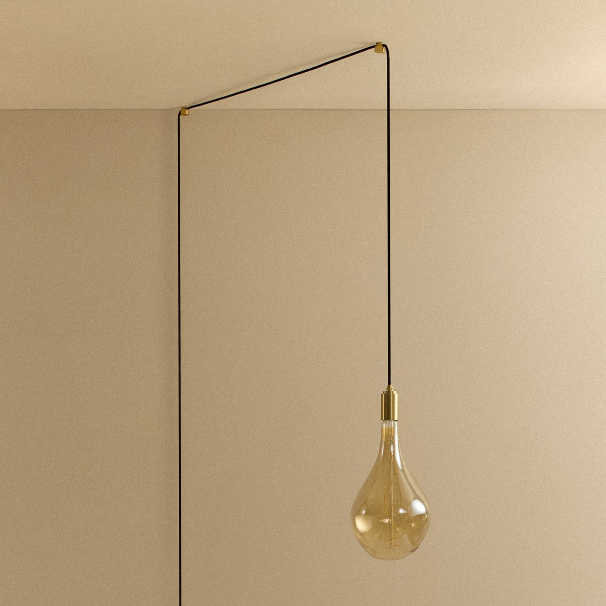 Voronoi III Plug-In Pendant in Brass.