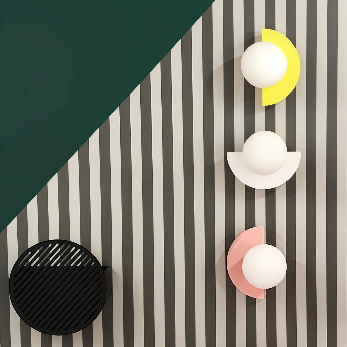 Albus Wall Lamp.