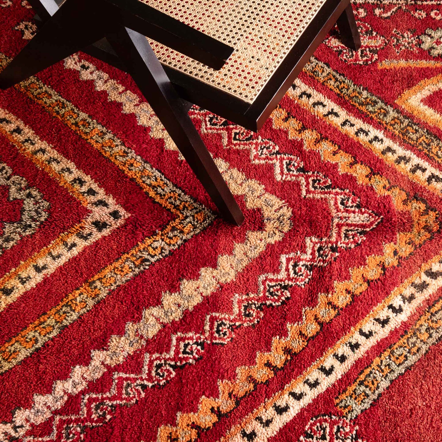 Benisouk boujad rug Khairate - vintage boujad rug 5.4x8.7 ft | 165x266 cm Khairate - vintage boujad rug 5.4x8.7 ft | 165x266 cm