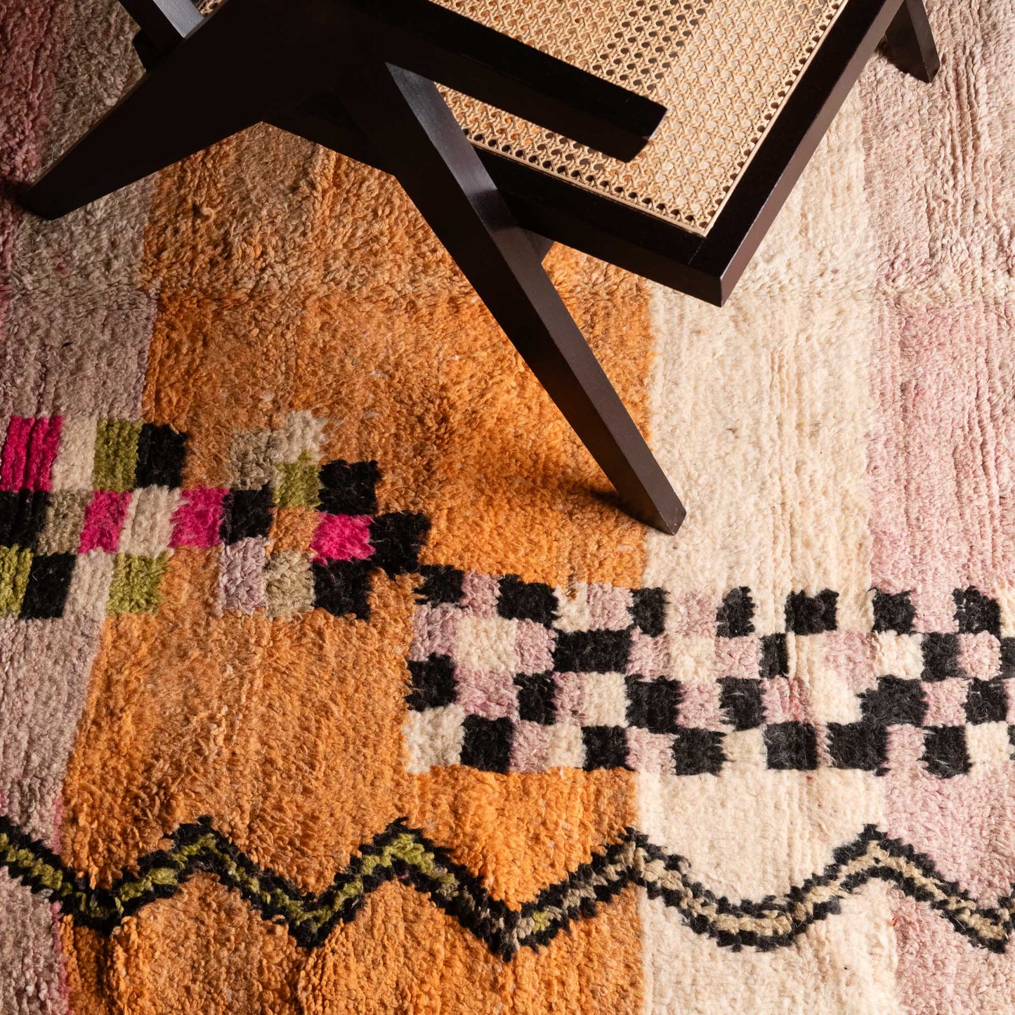 Benisouk boujad rug Safiyah - vintage boujad rug .2x8.3 ft | 157x254 cm Safiyah - vintage boujad rug .2x8.3 ft | 157x254 cm