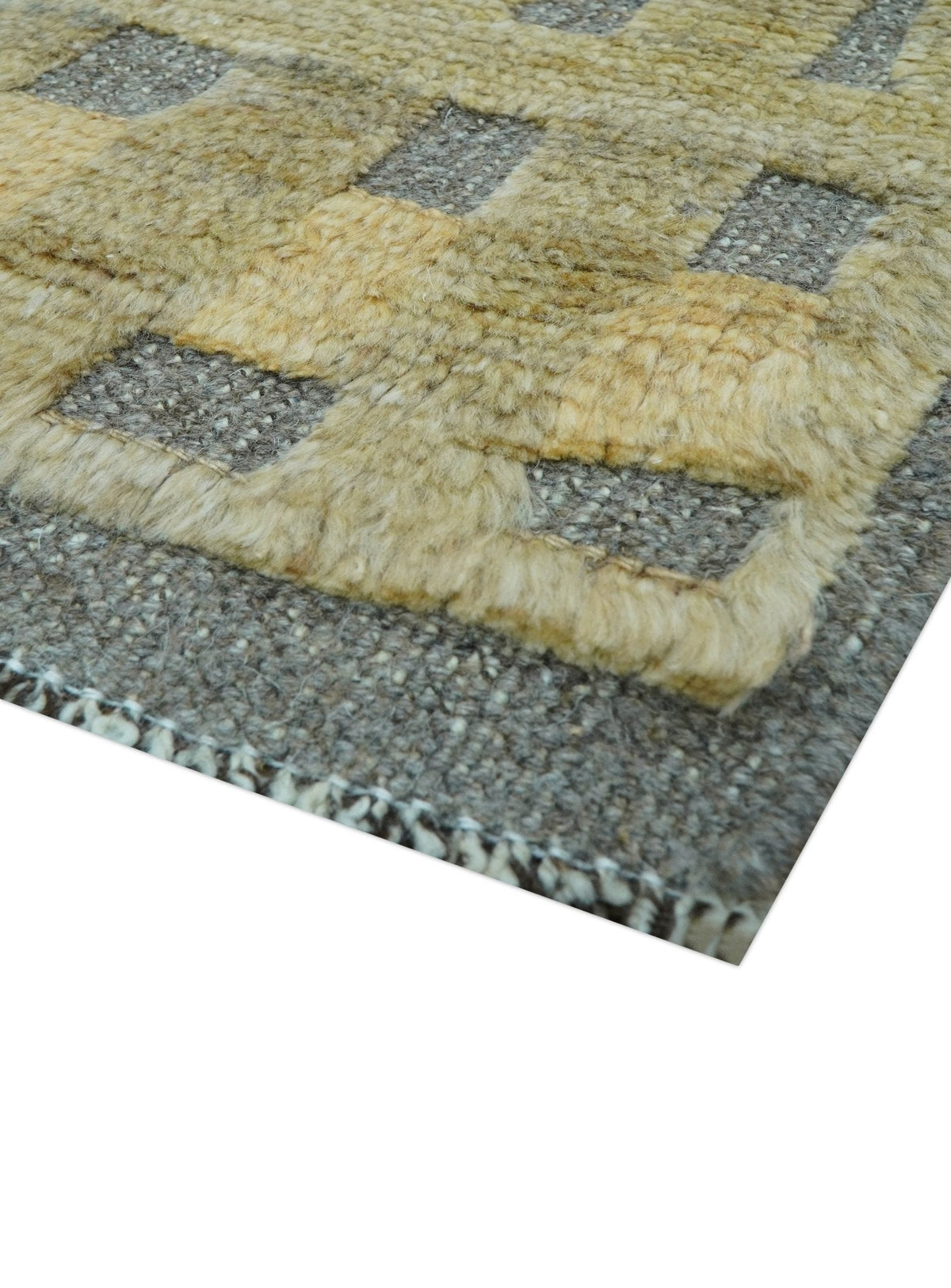Custom Made Contemporary Design Gray And wheat Hand knotted wool Area Rug.