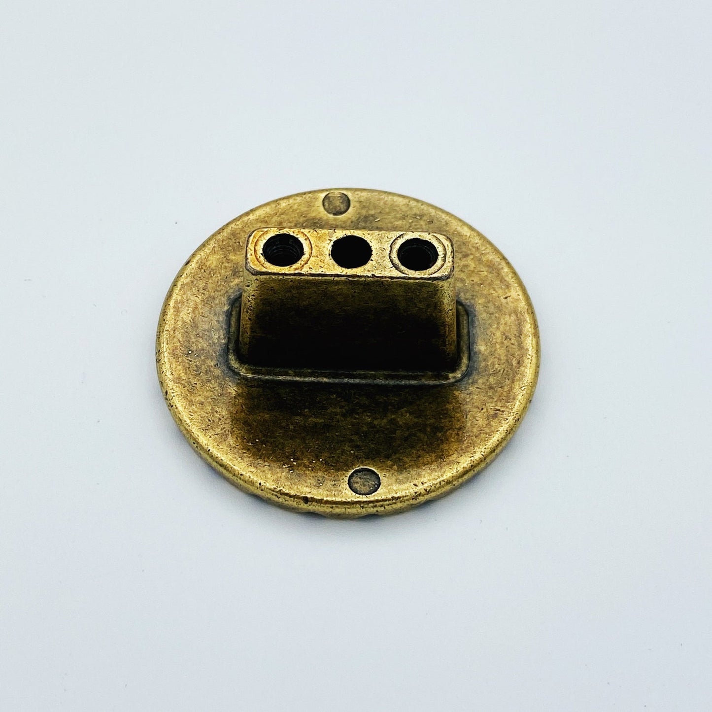 Reeded Antique Brass "Daisy" Round Cabinet Knob