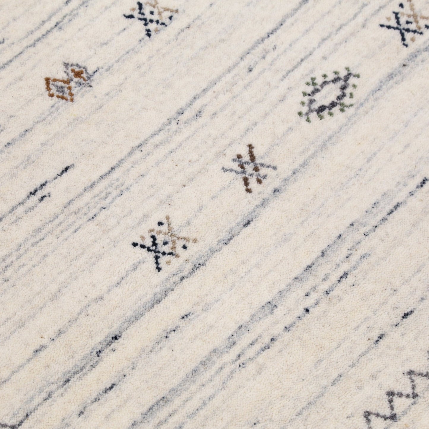 Ivory Modern Tribals Design Hand Loomed Wool Area Rug.