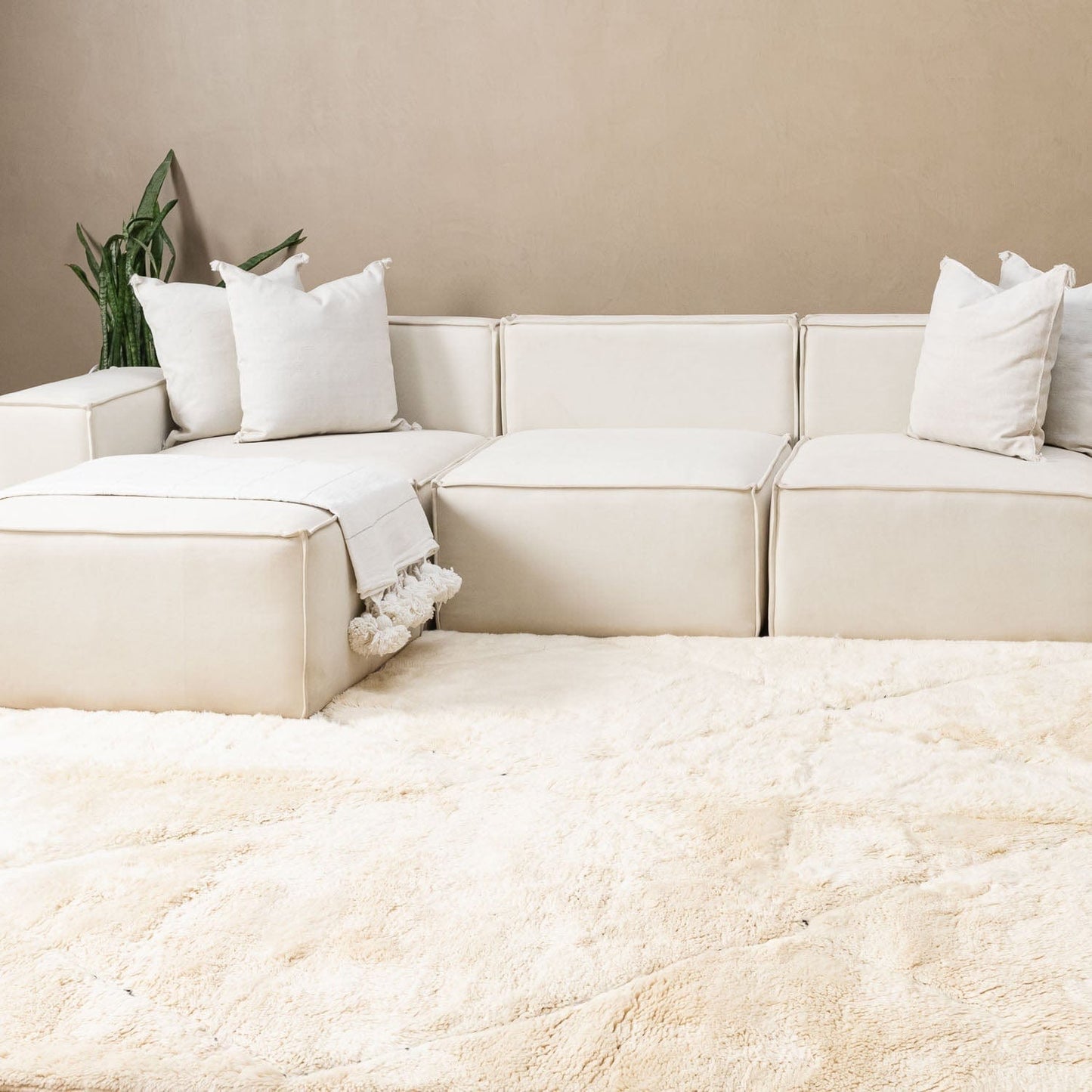 Benisouk mrirt rug Magic Diamonds - Luxury Shag Moroccan Rug 8.2x10.5 ft | 249x321 cm Magic Diamonds - Luxury Shag Moroccan Rug 8.2x10.5 ft | 249x321 cm