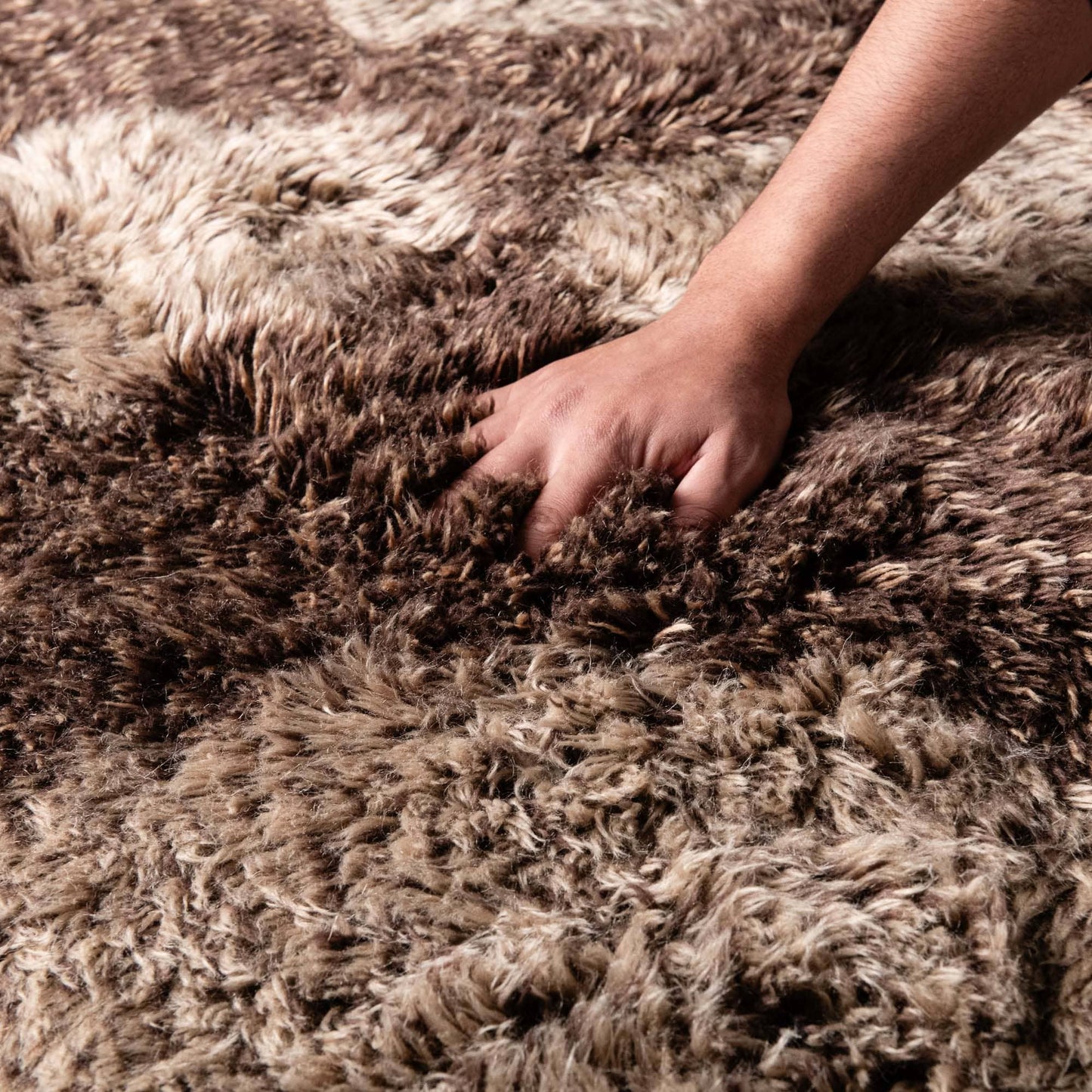 Benisouk mrirt rug Mocha Melody - Luxury Shag Moroccan Rug Mocha Melody - Luxury Shag Moroccan Rug