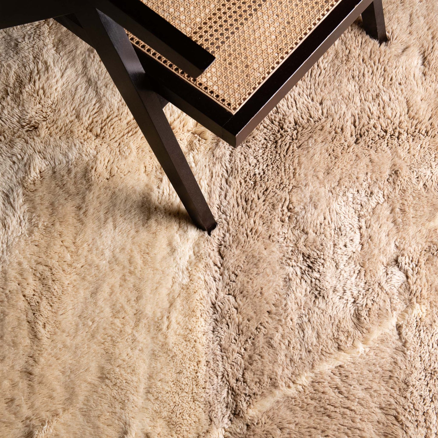 Benisouk mrirt rug Pale Elegance - Luxury Shag Moroccan Rug Pale Elegance - Luxury Shag Moroccan Rug