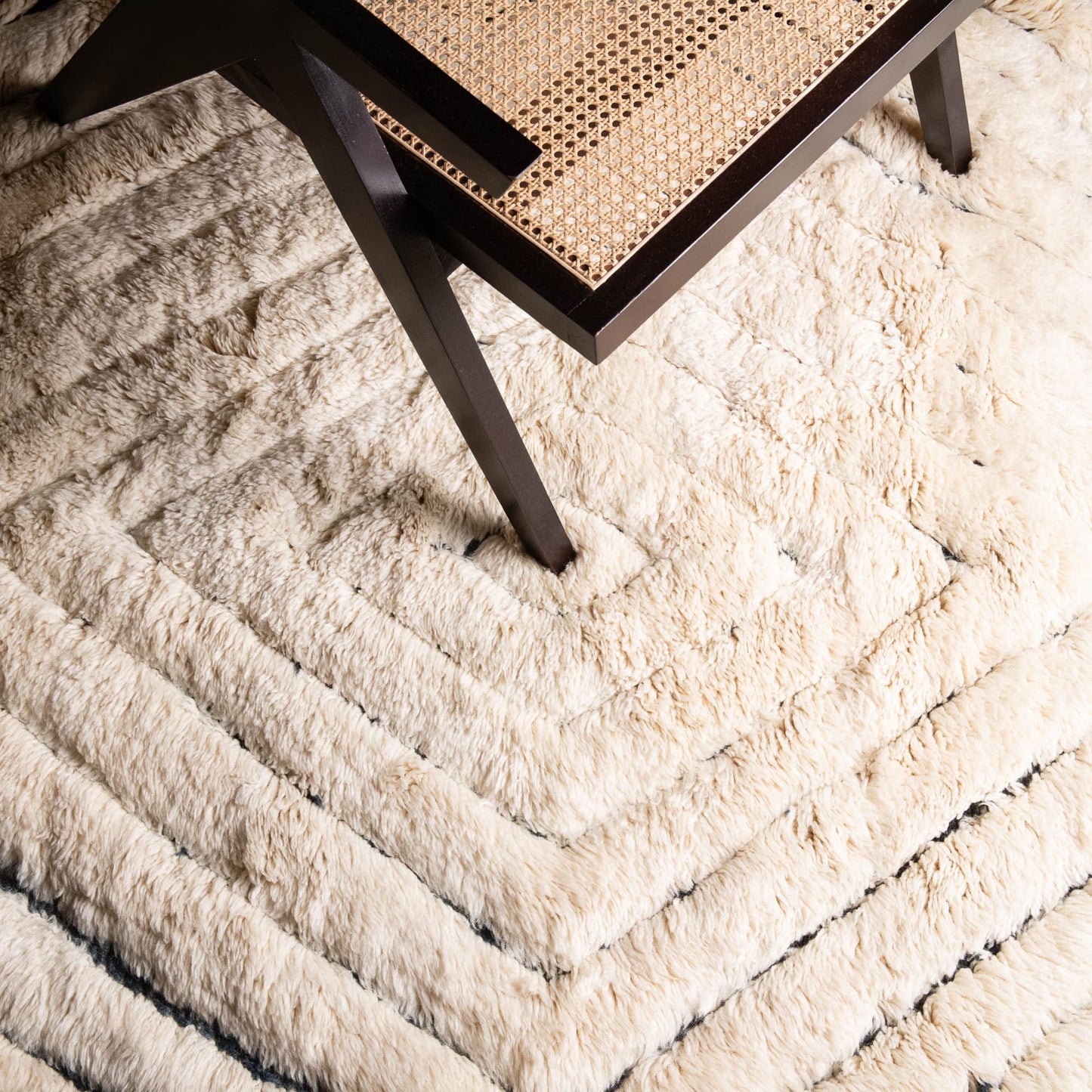 Benisouk mrirt rug Ripples - Luxury Shag Moroccan Rug 7.9x9.8 ft | 240x300 cm Ripples - Luxury Shag Moroccan Rug 7.9x9.8 ft | 240x300 cm