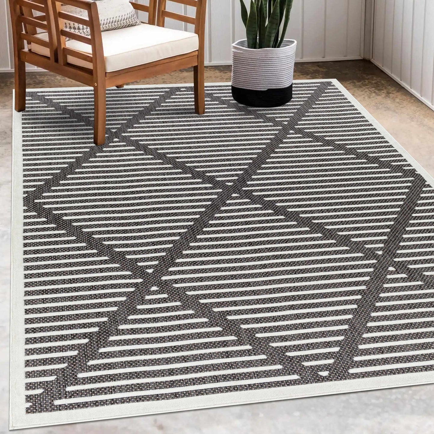 Boutique Rugs Rugs Anah Black Outdoor Rug Anah Black Outdoor Rug