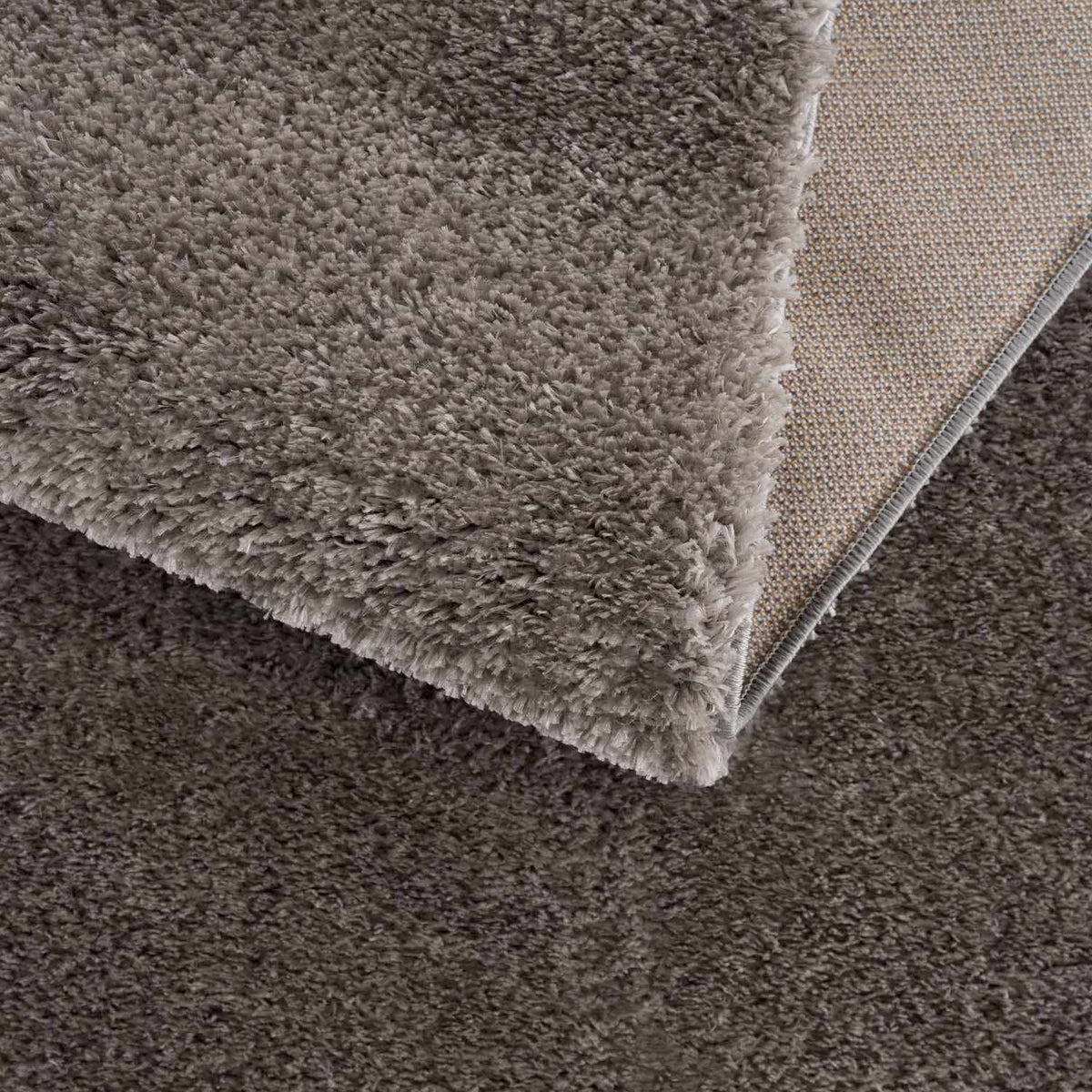 Charven Charcoal Subtle Wavy Abstract Modern Minimalist Polyester Machine Woven Area Rug