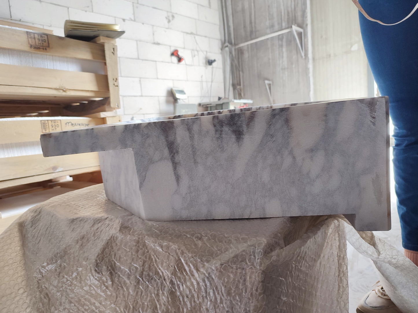 Villohome | Online Flooring Shop Stone Sinks Calacatta Viola Marble Wall-mount Bathroom Corner Vanity Sink Ribbed (W)20" (L)20" (H)7" Calacatta Viola Marble Wall-mount Bathroom Corner Vanity Sink Ribbed (W)20" (L)20" (H)7"