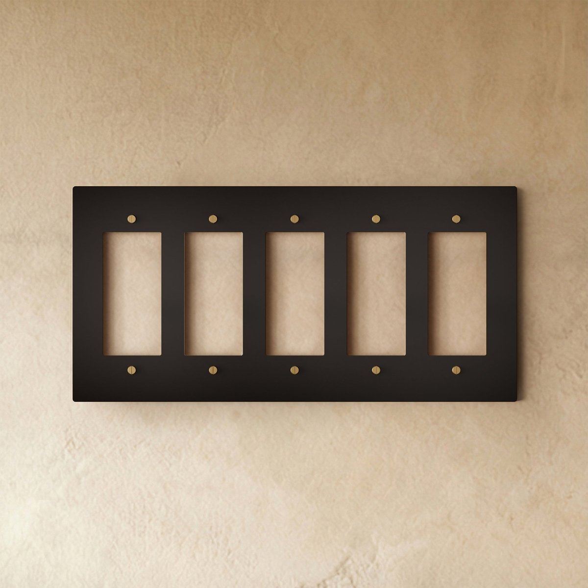 The Brass Plate (Night Black with Brass)