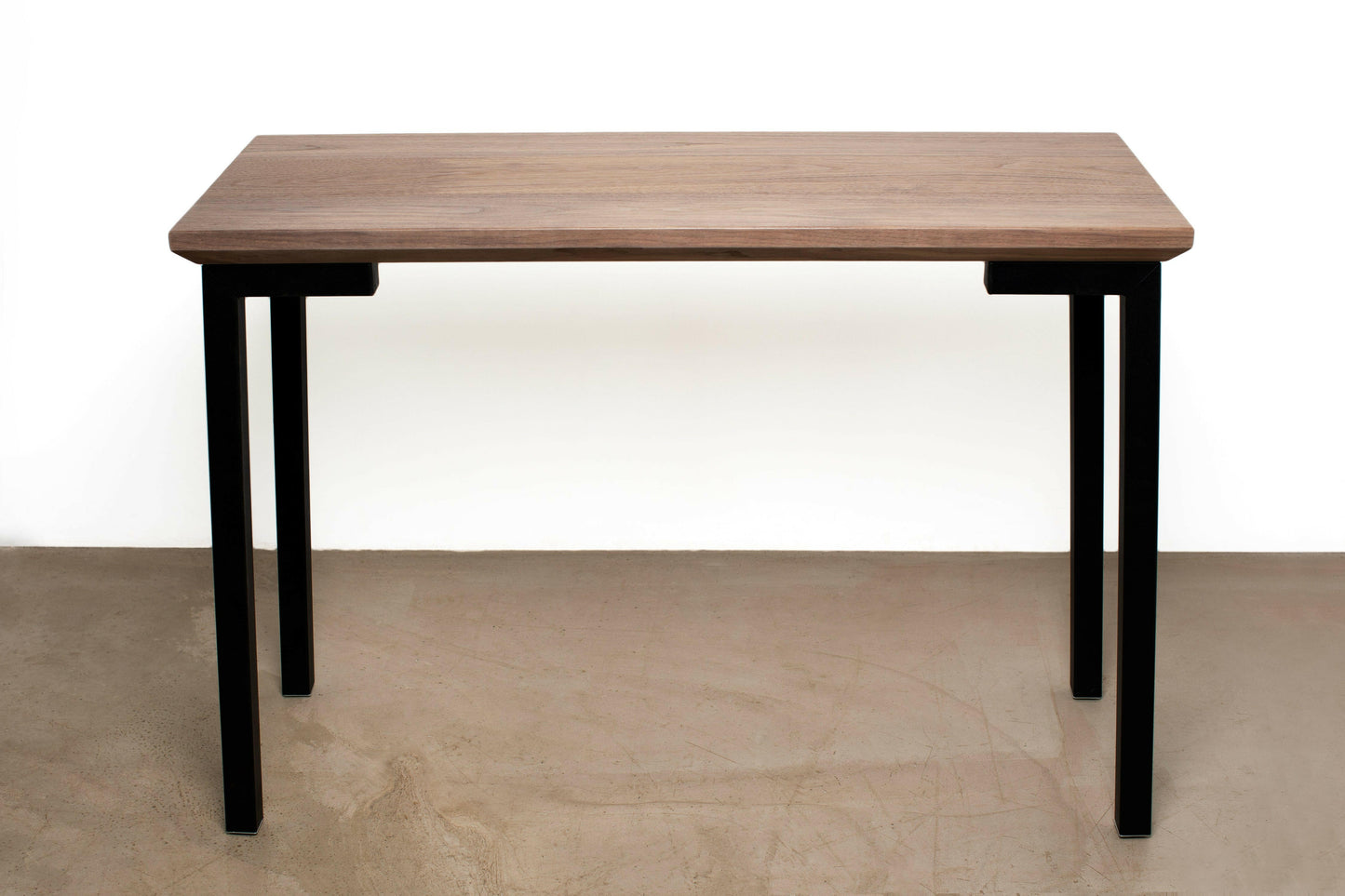 The ISABELA EVERYTHING TABLE WRKSHP