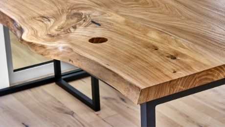3 Tips To Help Keep Your Wooden Desk Looking New