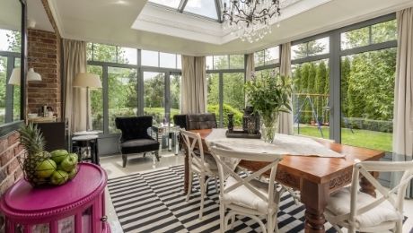 Best Ways To Decorate Your Home’s Sunroom