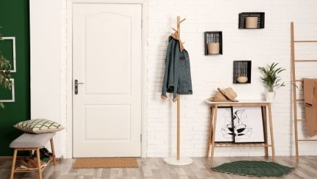 How To Choose the Right Entry Table for the Room.