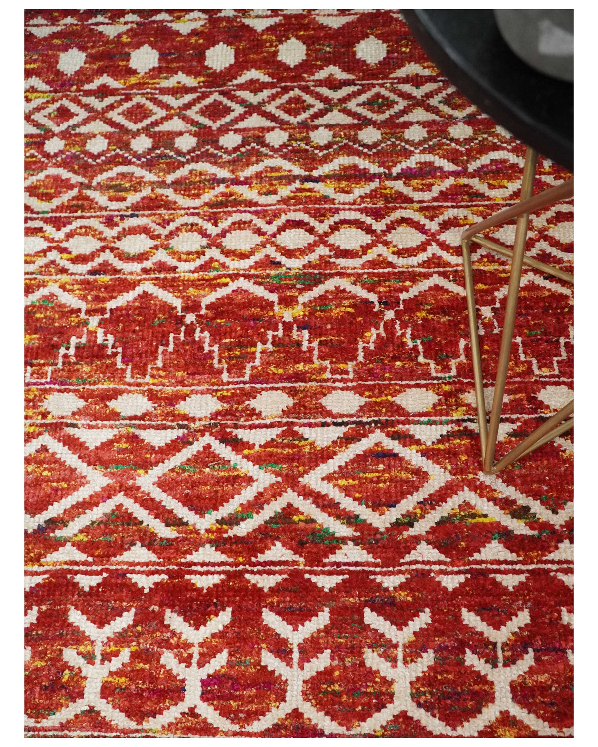 4x6 and 8x10 Hand Knotted Rust, Gold and White Modern Contemporary Southwestern Tribal Trellis Recycled Silk Area Rug.