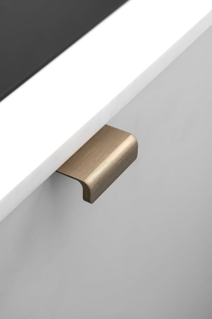 Edge Brushed Bronze "Artisan" Drawer Pulls