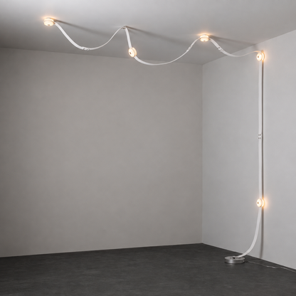 Snaps LED Floor-to-Ceiling Lamp
