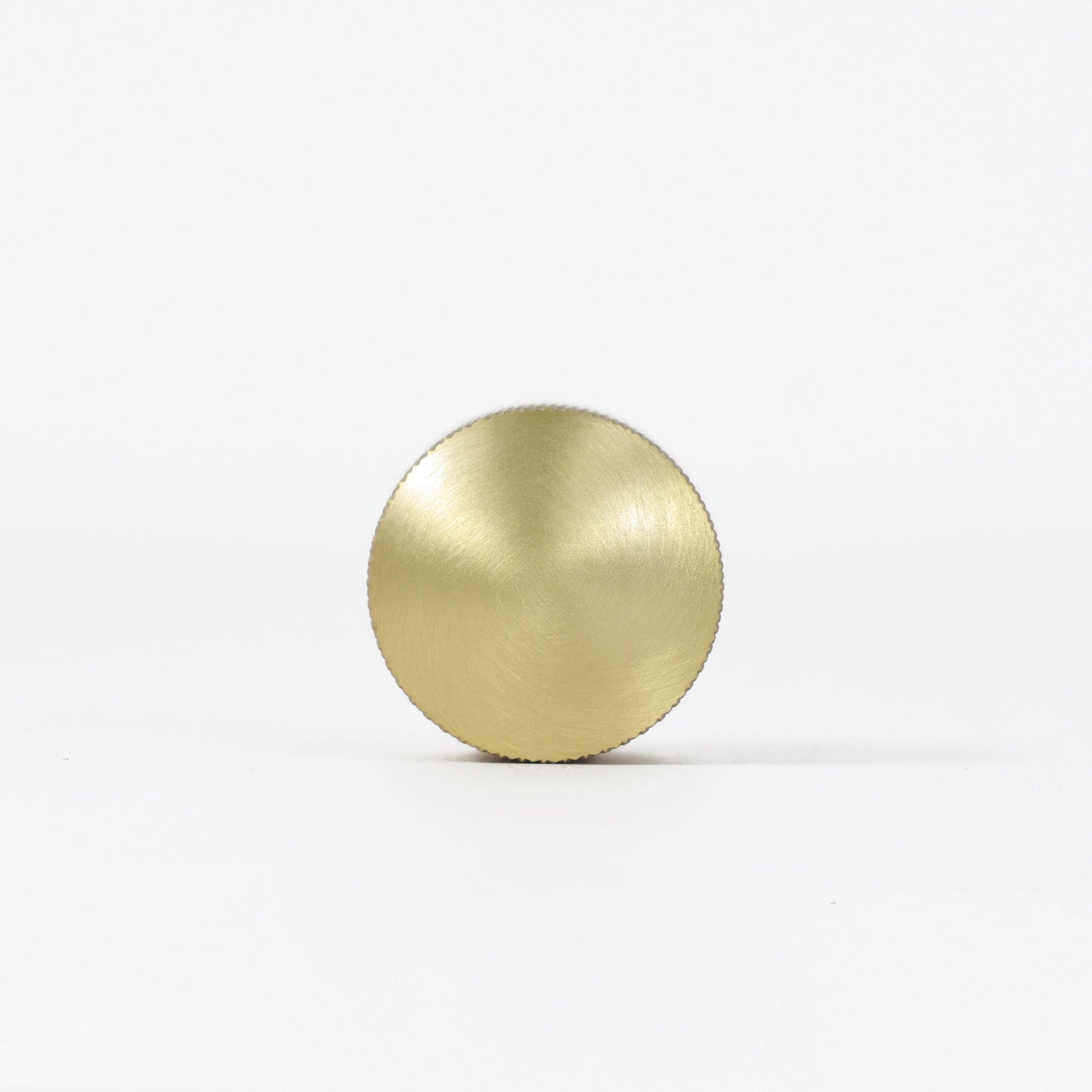 Molino Solid Brass Knurled Knob.