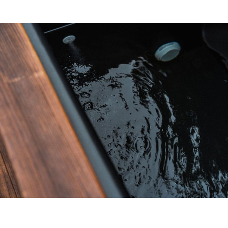 Kooru Cold Plunge Tub.