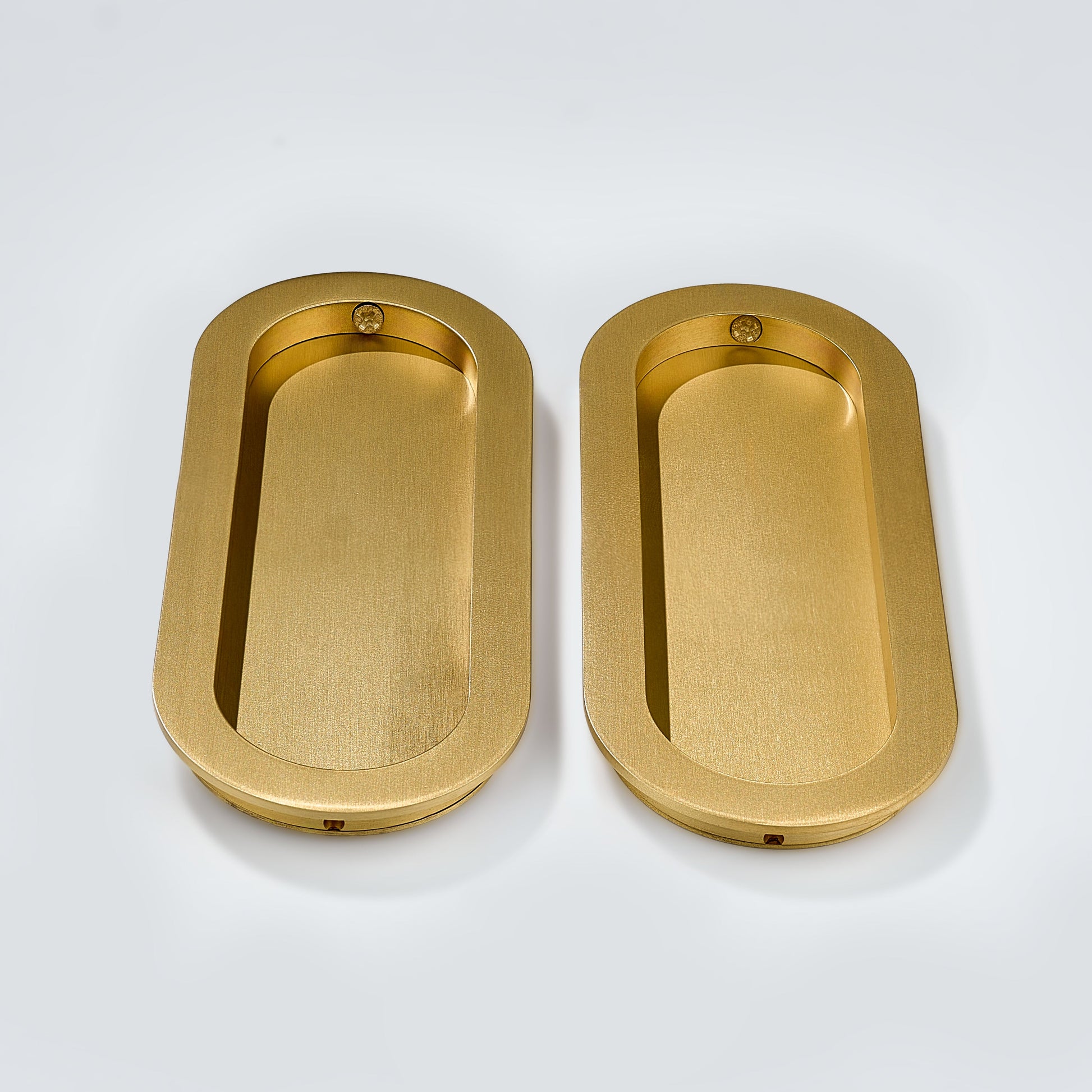 Orbital Inset Pull, Pair.