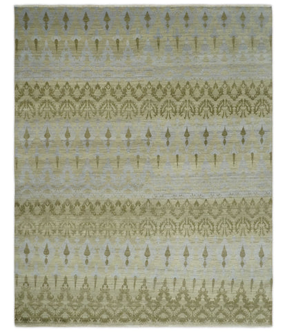 Fine Green 8x10 Hand Knotted Beige, Olive and Silver Traditional Wool Rug.