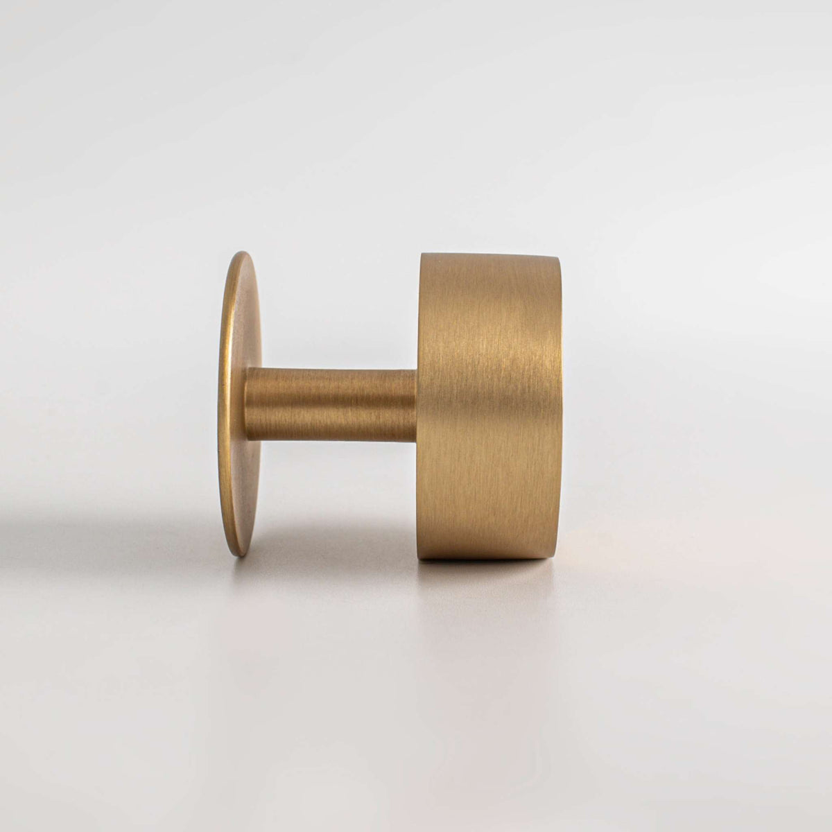 Gateau, Solid Brass Knobs.