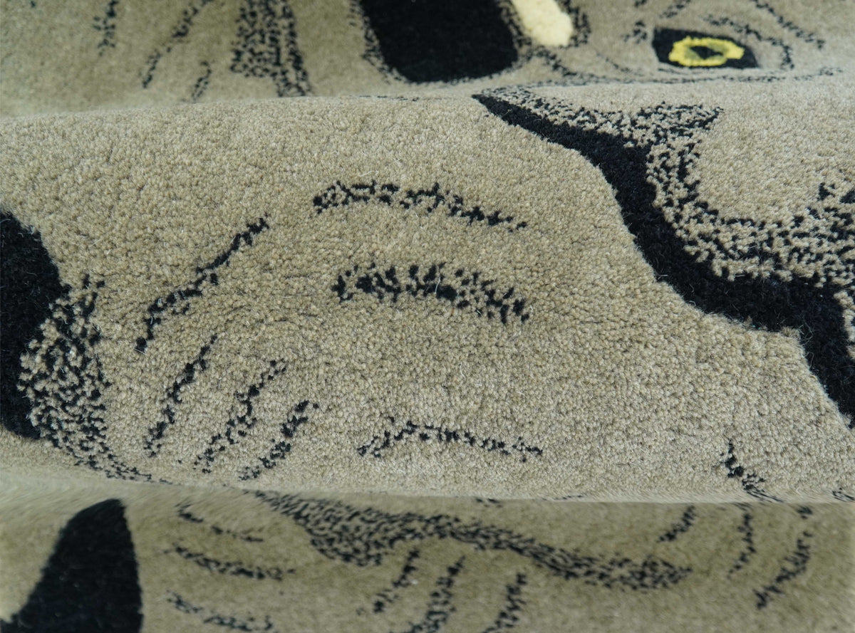 Hand Tufted 2x3 Animal Beige Elephant Wool Area Rug.