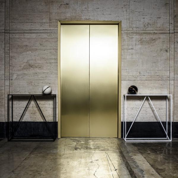 Hilicus Entryway Table (Console Table)