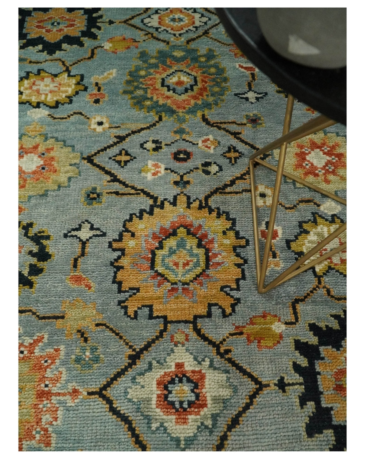 Antique Traditional Silver and Ivory Hand Knotted Oriental Oushak Multi Size wool Area Rug.