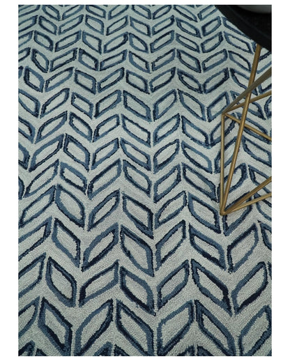 Contemporary Farmhouse Leaf's Hand Tufted Silver and Blue Loop Multi Size Wool Rug.