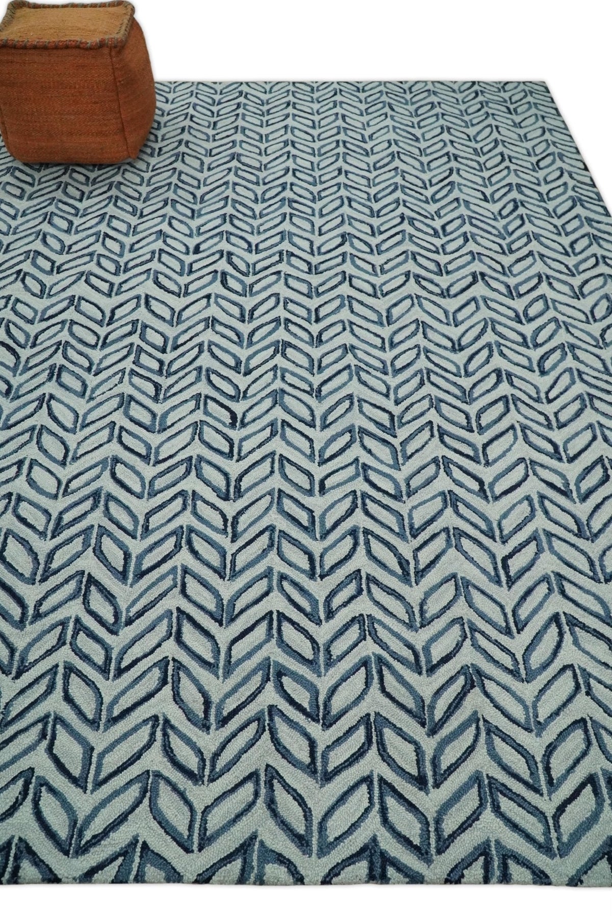 Contemporary Farmhouse Leaf's Hand Tufted Silver and Blue Loop Multi Size Wool Rug.