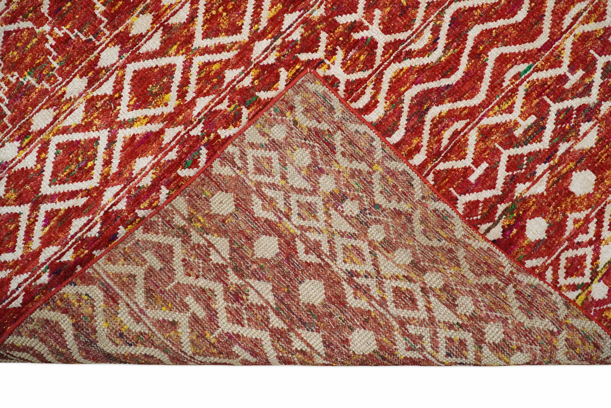 4x6 and 8x10 Hand Knotted Rust, Gold and White Modern Contemporary Southwestern Tribal Trellis Recycled Silk Area Rug.