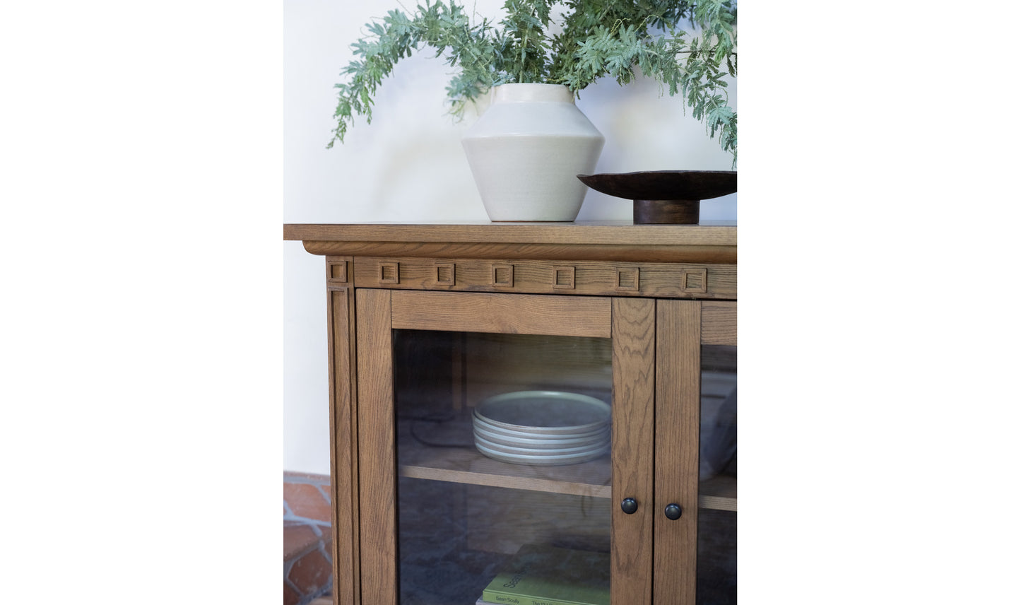 Lillian Sideboard Brown