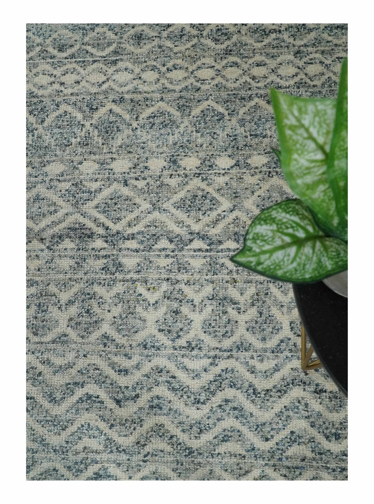 8x10 Hand Knotted Beige, Gray and Blue Modern Contemporary Southwestern Tribal Trellis Recycled Silk Area Rug | OP44.