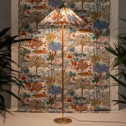 9602 Floor Lamp