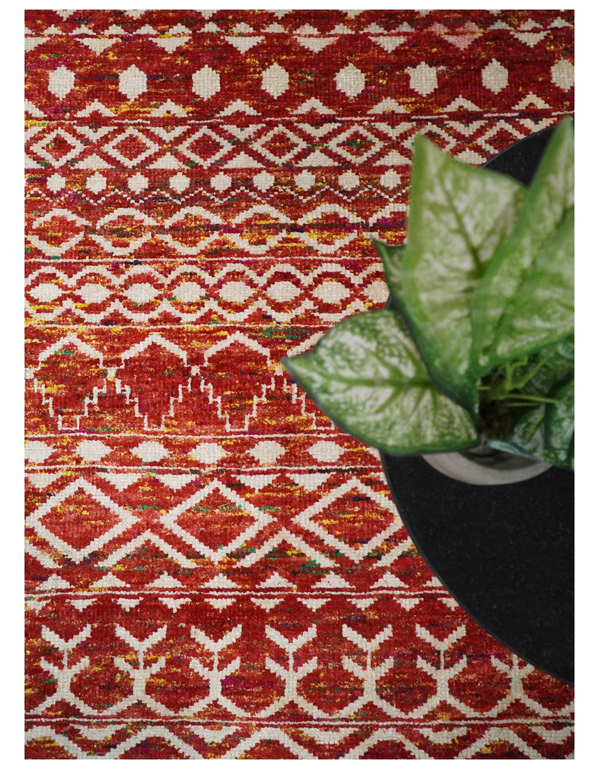 4x6 and 8x10 Hand Knotted Rust, Gold and White Modern Contemporary Southwestern Tribal Trellis Recycled Silk Area Rug.