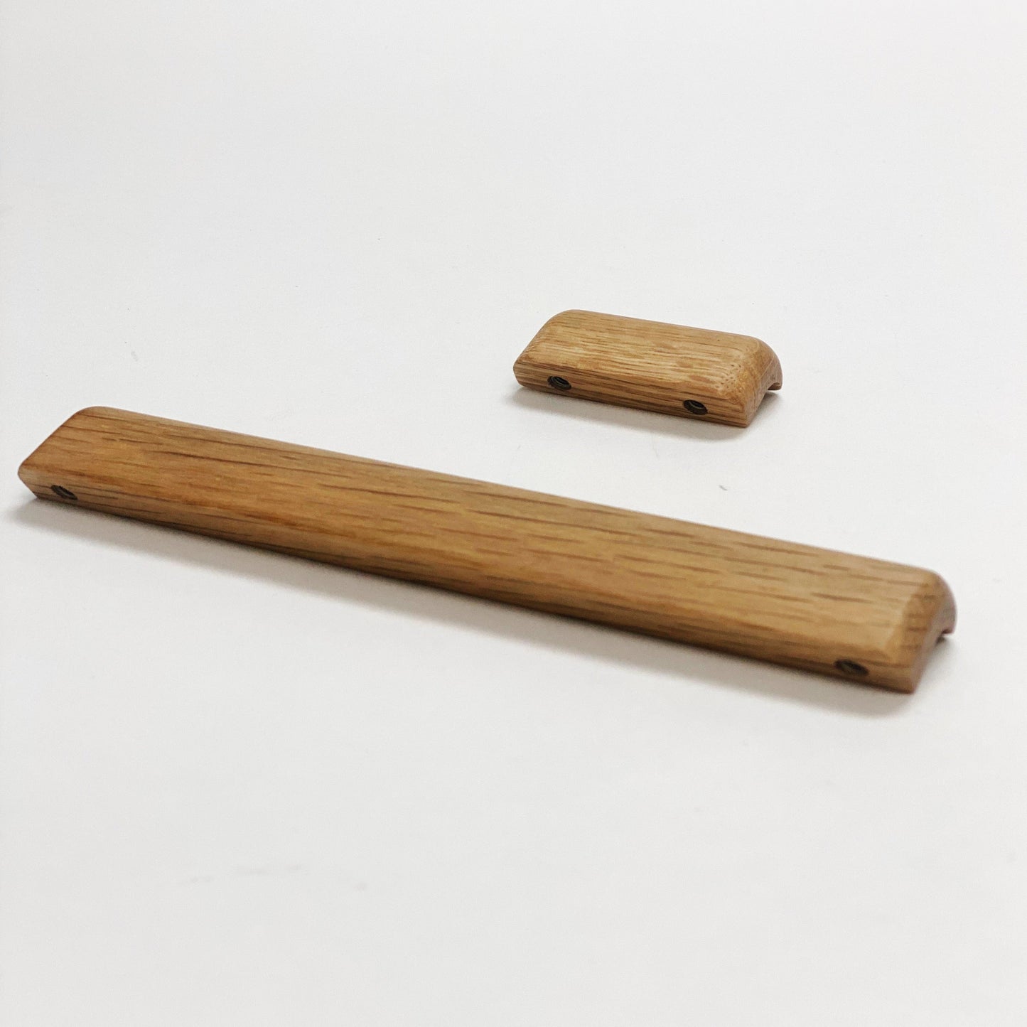 Lacquered Oak "Glove" Wood Drawer Handles