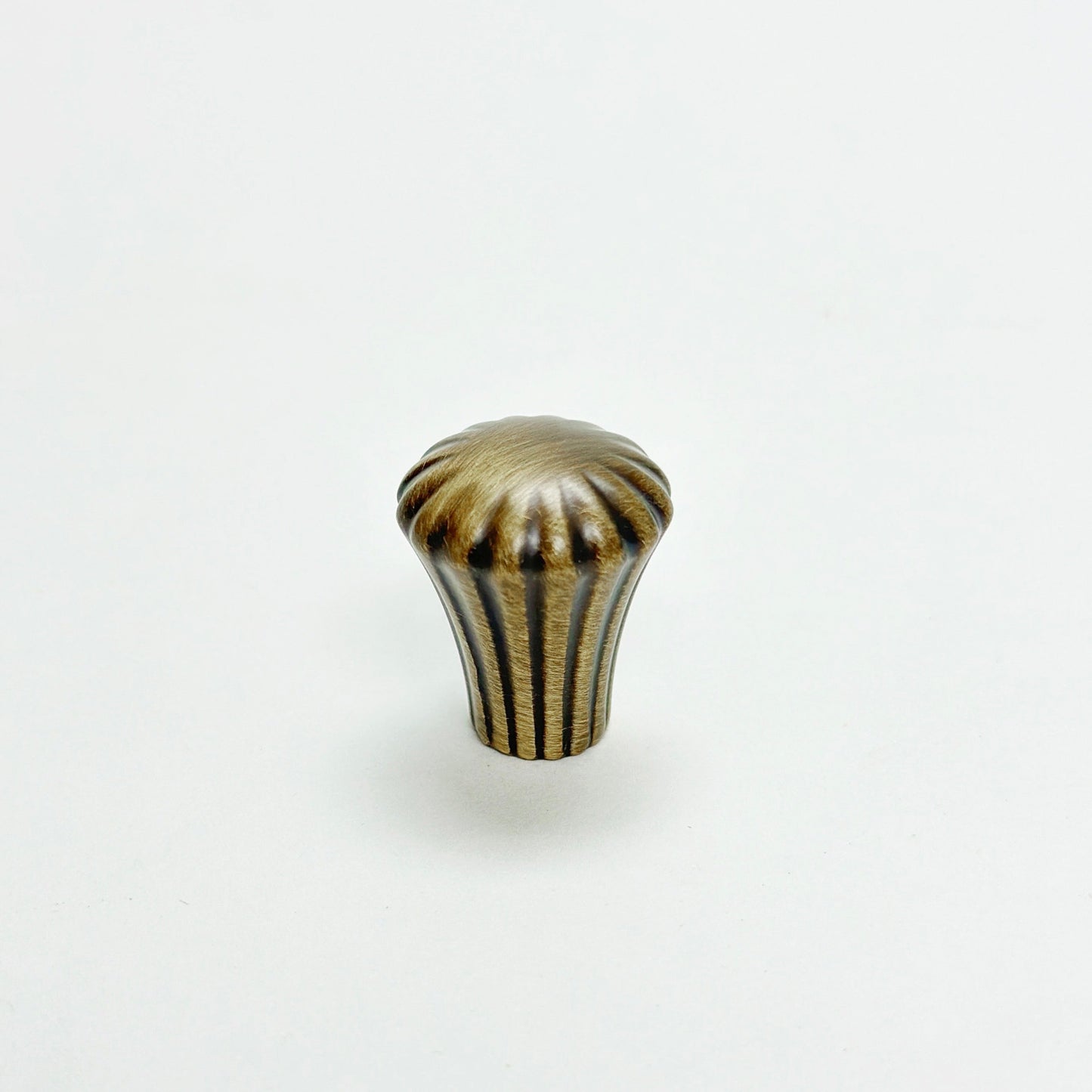 Fluted Antique Brass "Jewel" Ridge Cabinet Knobs and Pulls