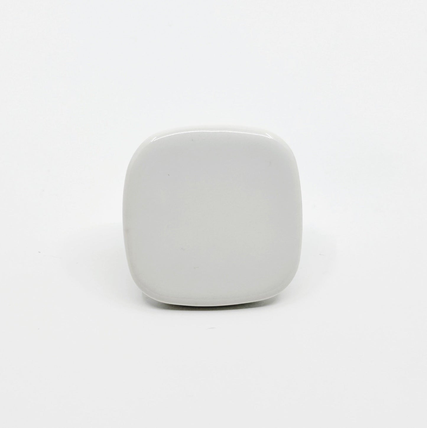 Glossy White "Tabula" Cabinet Knob and Drawer Pull