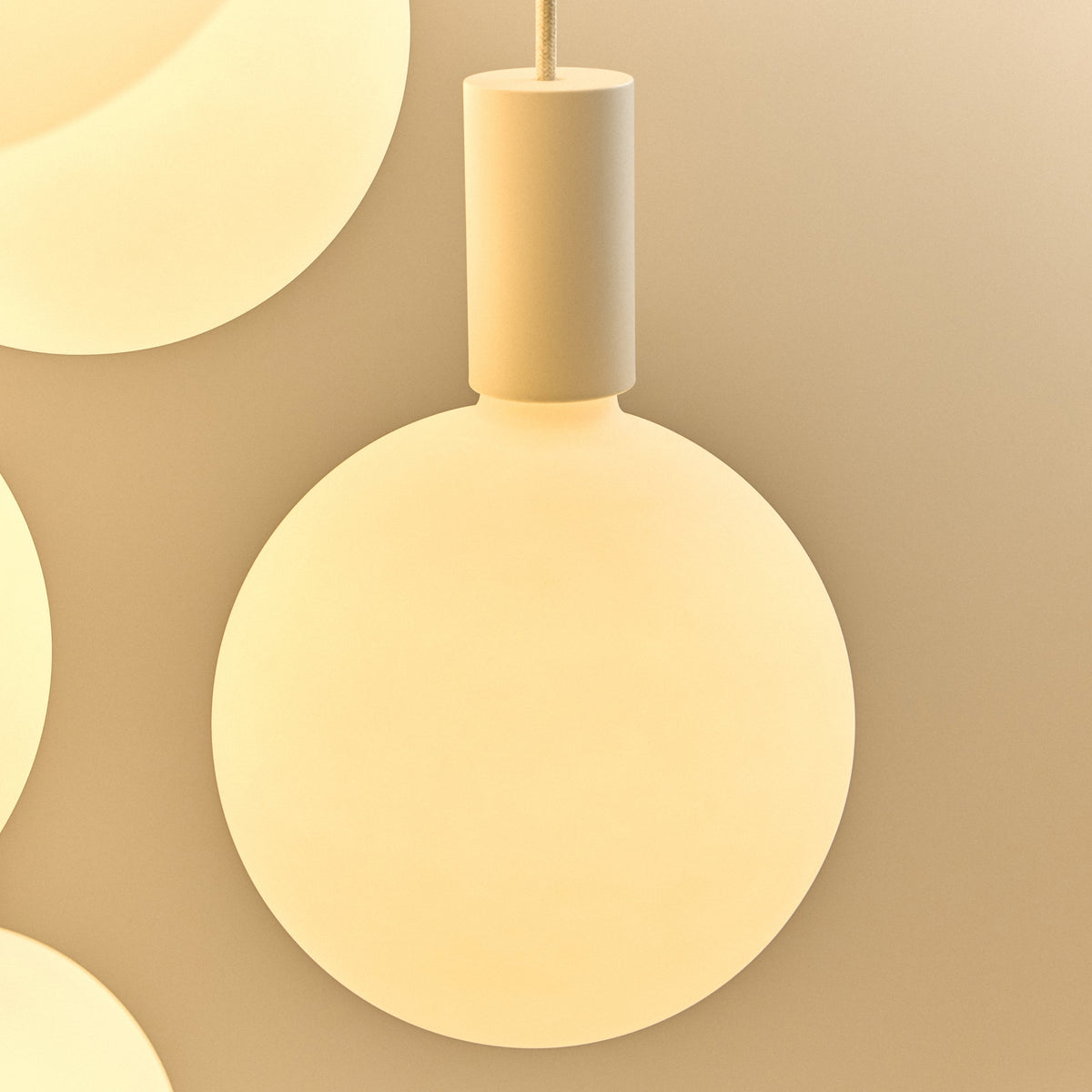 Alumina Single Pendant + Sphere V.