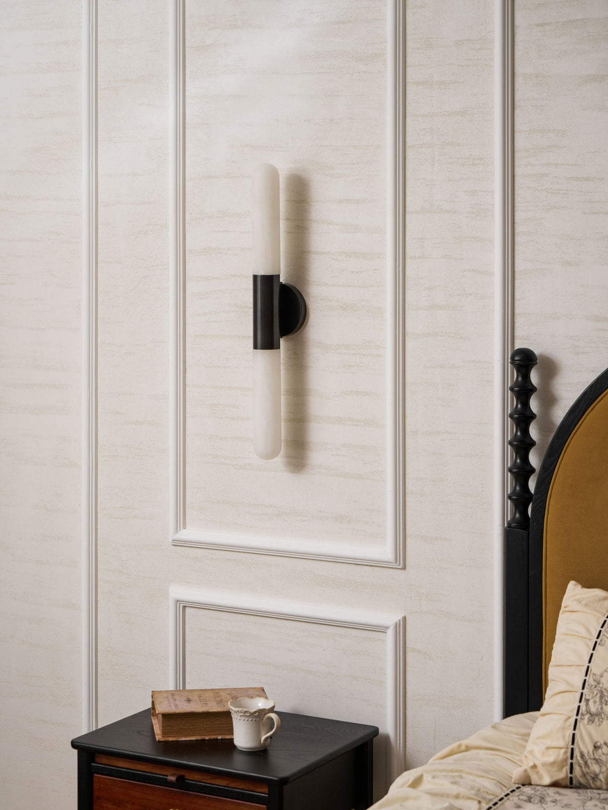 Aurevon Alabaster Linear Wall Sconce