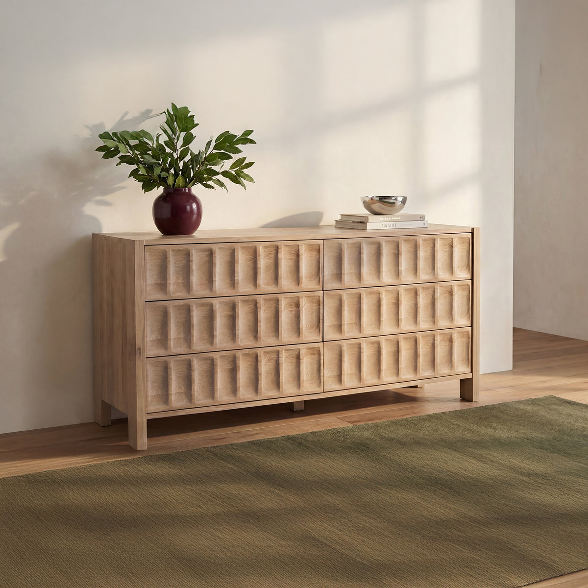 Roland Dresser Natural lifestyle