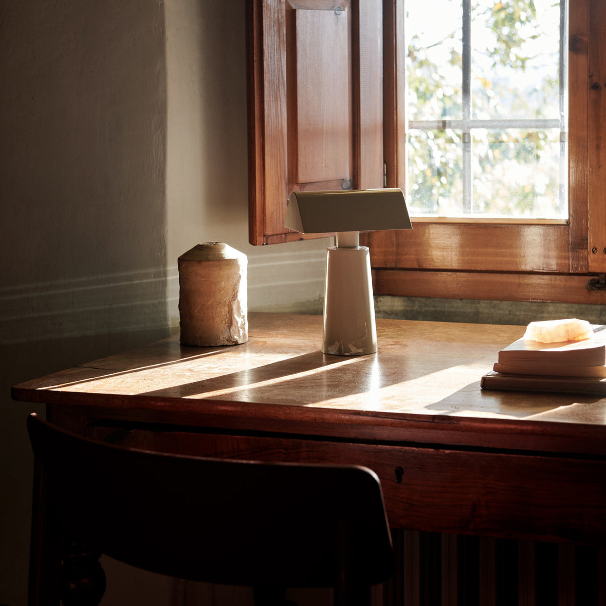 Caret MF1 Portable Table Lamp