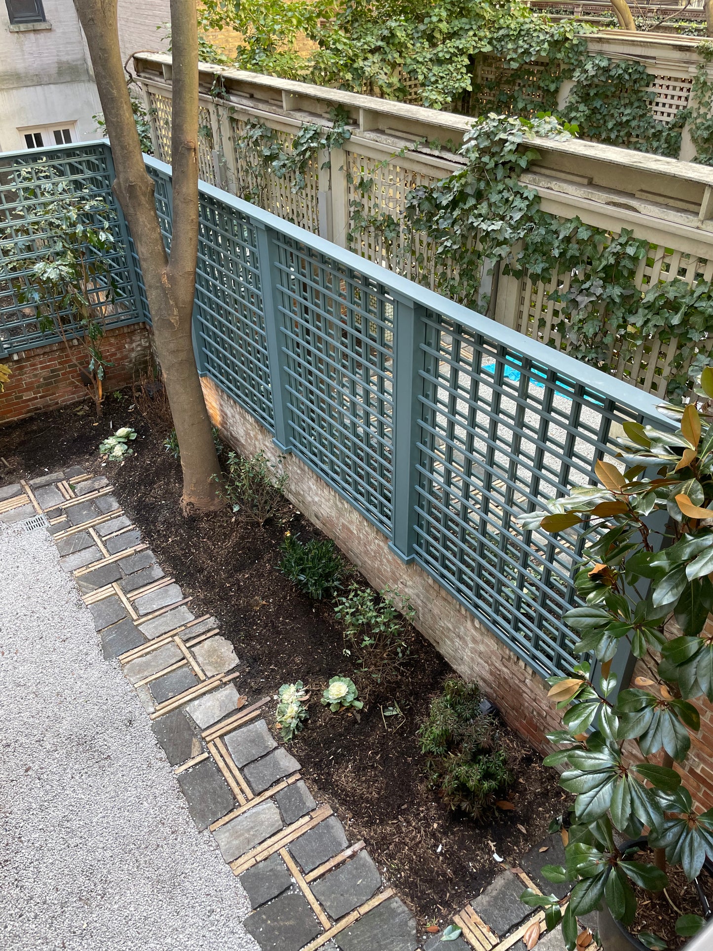 Custom Lattice Panel Solution