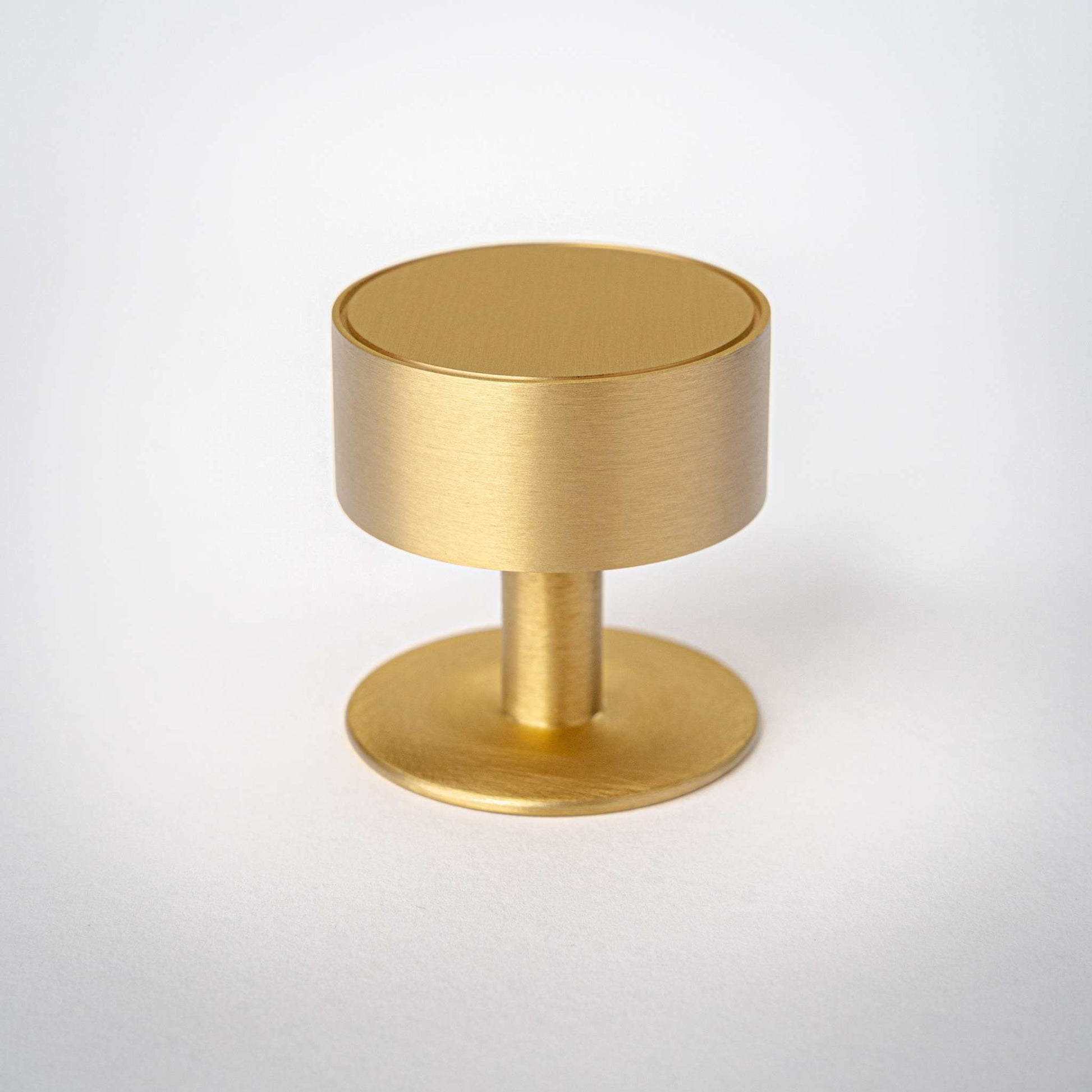 Gateau, Solid Brass Knobs.