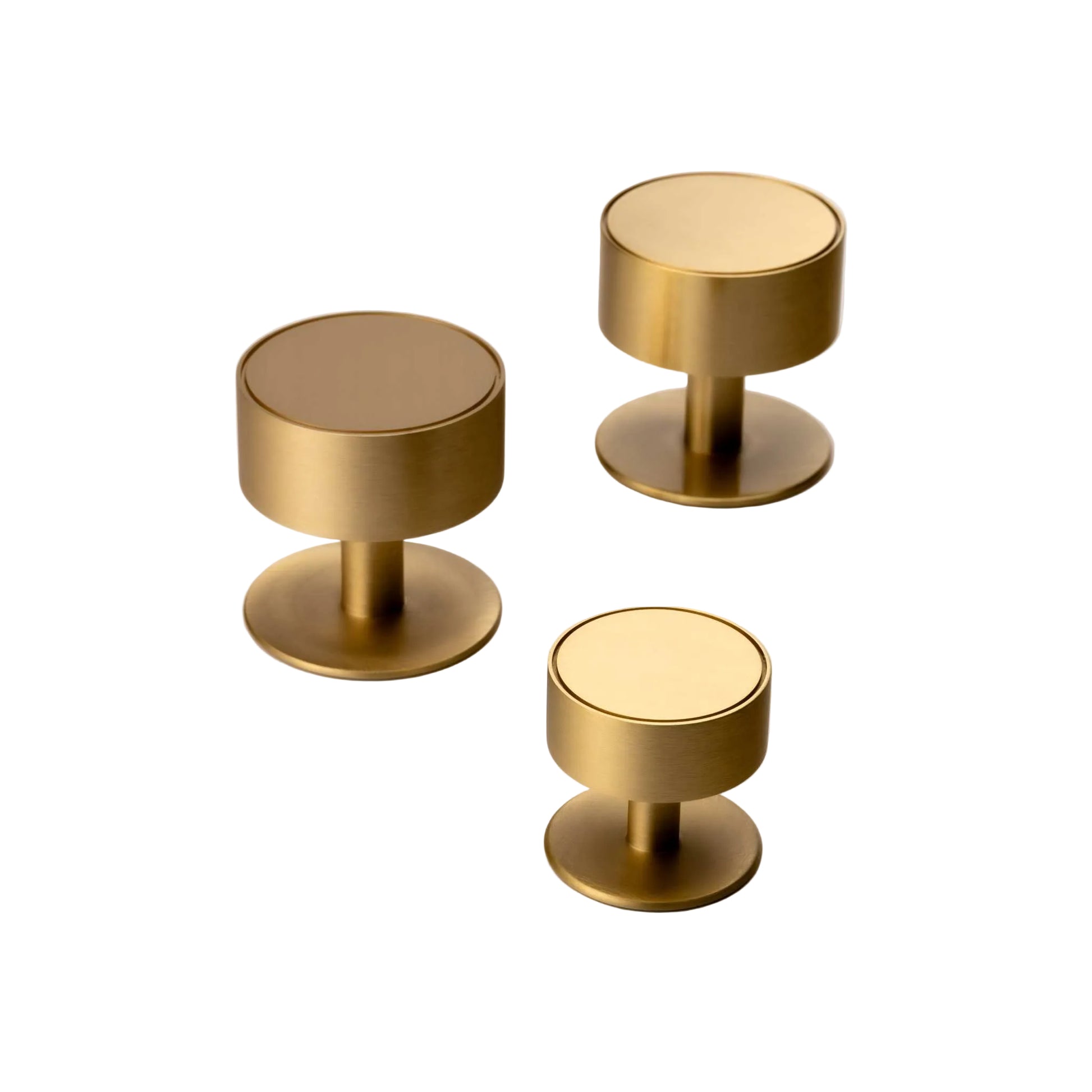 Gateau, Solid Brass Knobs.