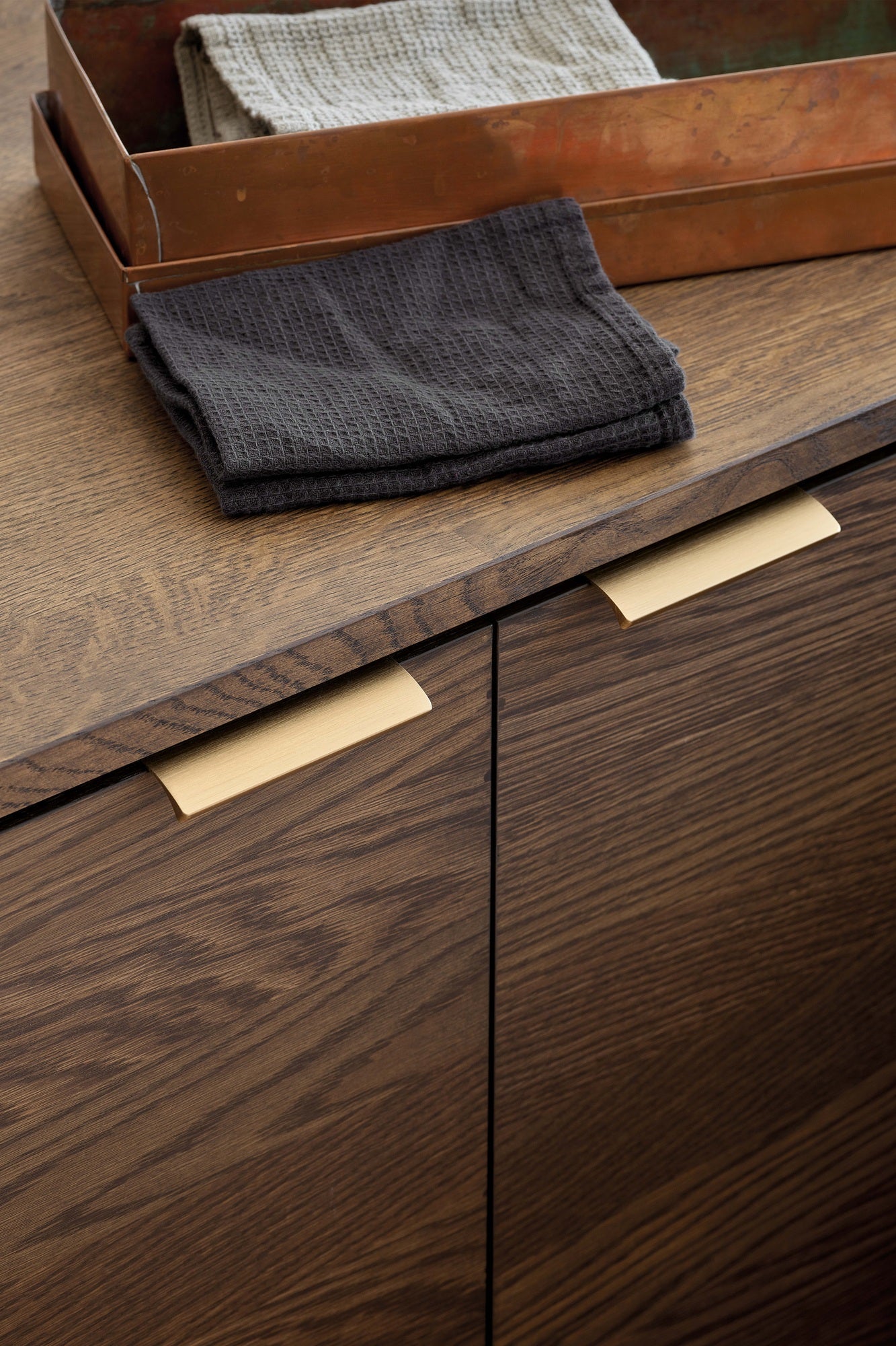 Brushed Bronze "Edge Straight" Tab Drawer Pulls
