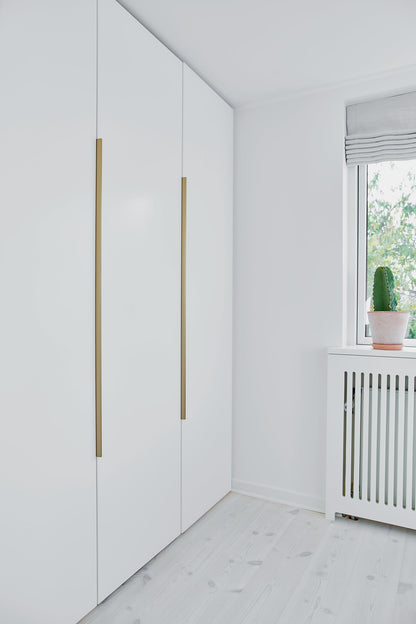 Brushed Bronze "Edge Straight" Tab Drawer Pulls